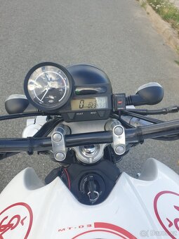 Yamaha MT03 - 6