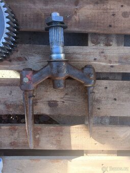 Nahradni dily rotačni brány BREVIGLIERI - 6