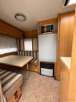 Prodám karavan přívěs Burstner r.v. 2011 - 6