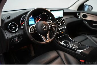 GLC 300e 4Matic 9G Tažn Nav 2PDC Kůž Temp Kam AL DPH 8/21 - 6