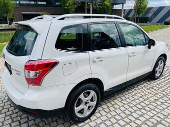 Subaru Forester 2.0 4x4 AUTOMAT LED KAMERA VÝHŘEV SERVISKA - 6