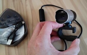 HD kamera Lifecam Studio Microsoft, 3x sluchátka - 6