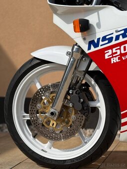 Honda NSR 250R 1988 - 6