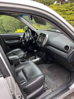 Rav4 2.0 VVTI benzin rok 2006 - 6