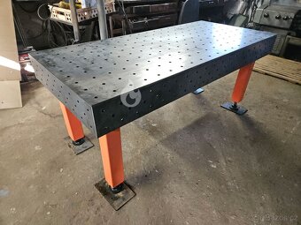3D Svařovací stůl 2000x900x180mm, síla 10mm, systém 16 - 6