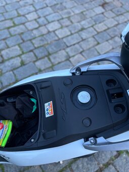 Honda sh 125i (2017) - 6