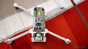 Prodám 2drony FIMI x8 SE 2022, a FIMI x8 Tele Max za - - 6