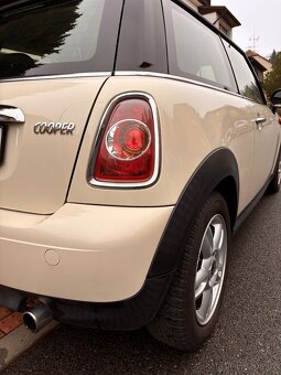 Mini Cooper 2013 1,6benzín/ 90kw - 6