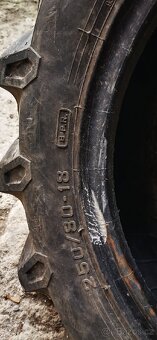 Pneu Pirelli 250/80 r18 8pr - 6