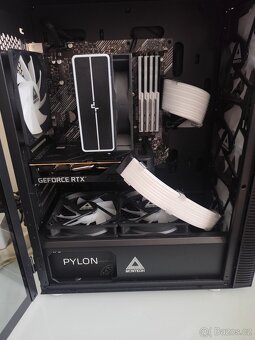 Herní PC Asus s monitorem Asus - 6