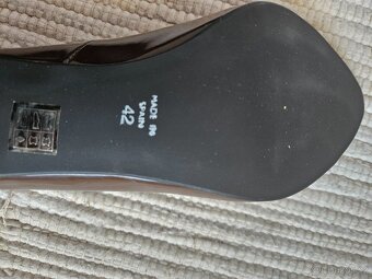 NOVÉ(nenošené)SALAMANDER LODIČKY VEL.42 (lakované) - 6