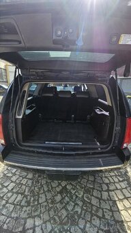 Cadillac Escalade ESV - 6