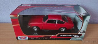 Modely aut 1/24 - Motormax 1 - 6