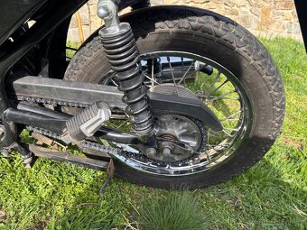 Jawa 125 travel - 6