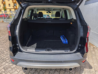 Ford Kuga 1.5 16V Titanium Xenon 110kW - 6
