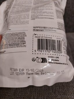 2x konzerva a 2x pamlsky pro psy Specific - Hypoallergenic - 6