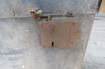 F/ Staré vchodové dveře - oplechované - 6