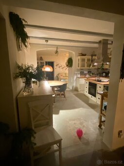 Rodinný dům k pronájmu - 6