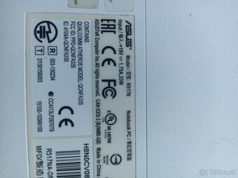 Asus R517N na náhradní díly - 6