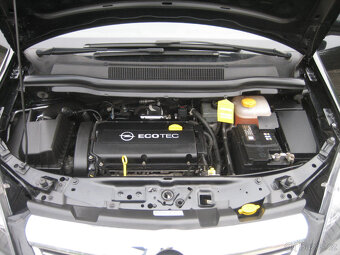 Opel Zafira B 1,8 NAVIGACE 2x kola serv. kniha Nové rozvody - 6