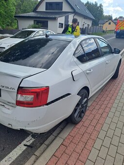 Škoda octavia 3 RS 2.tdi 2016 - 6