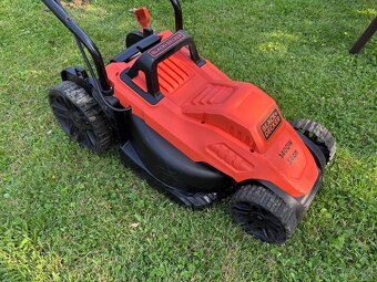 Prodám sekačku Black and Decker 1400W 34cm - 6