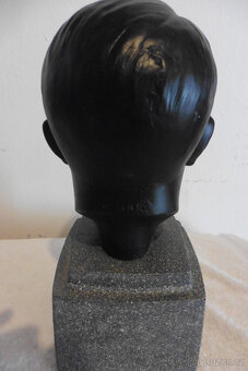 ADOLF HITLER velká busta 32cm/7,5kg signována - 6