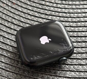 Apple Watch 8 45 mmm model A2771 - 6