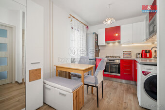 Prodej bytu 2+1, 47 m², Beroun, ul. Slapská, lodžie - 6