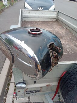 Jawa 250,350 California nádrž černá-chrom - 6