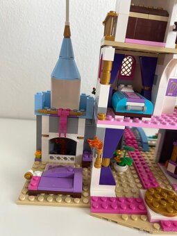 Lego Friends/Disney 41055 Popelcin zamek - 6