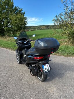 Prodám skútr PIAGGIO MP3 300 LT - 6