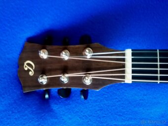 Predam el.ak. gitaru Dowina Sauvignon JC + kufor.Zn.cena. - 6