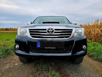 Toyota Hilux 3.0 D4D 4x4 - 6