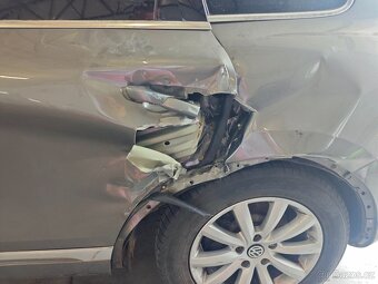 VW TOUAREG 4.2TDI V8, facelift , 2015 - 6
