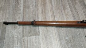 Prodám vojenskou vzduchovkou vz.47 tgf - 6