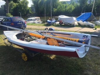 Okruhová plachetnice RS400 vč. vleku - 6