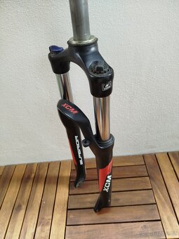 Odpružená MTB vidlice SR SUNTOUR 27,5" - 6