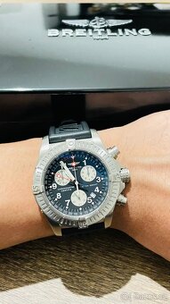 Breitling Chrono Avenger M1 - Rare 2009 Model - 6