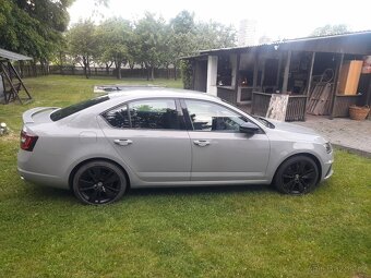 Škoda Octavia 3 RS, 2.0 tdi, koupeno nové v ČR. - 6