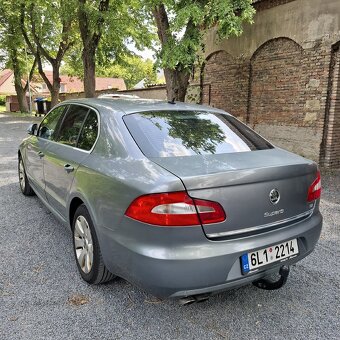 Škoda superb 2.0D / 2010 rok - 6