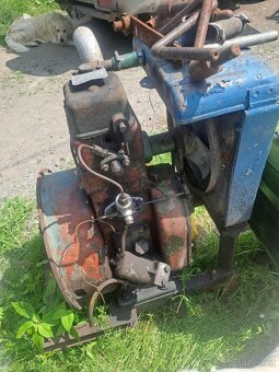 Prodám motory slavia 1S100K - 6