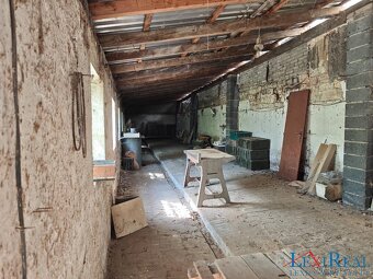 Dům s pozemky 4622 m2 Jeneč u Prahy - 6