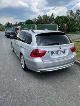 BMW e91 330xi 190kw rok 2007 - 6