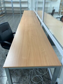 Kancelářský jednací stůl - 6