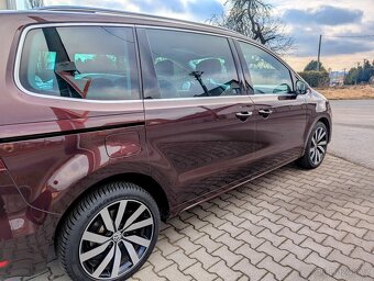 VW SHARAN 2.0TSi 162kW DSG 7MÍST WEBASTO KAMERA - 6