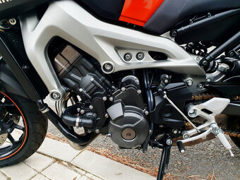 Yamaha MT09 - 6