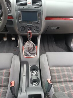 VW GOLF 5 GTI 2.0 TFSI - 6