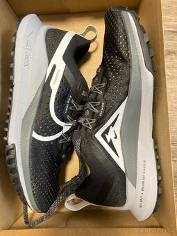 Běžecké boty Nike React Pegasus Trail 4 - 6