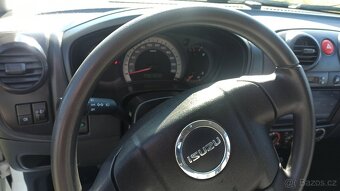 Isuzu D-Max, 2.5D, 100kw, 2012 - 6